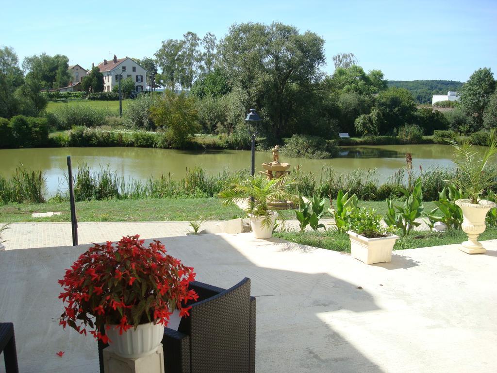 Hotel Domaine De Lardoisiere Château-Salins Exteriér fotografie
